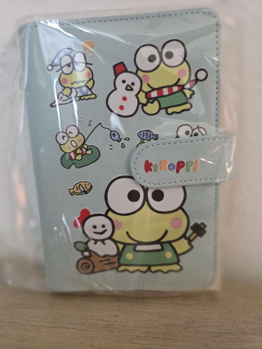 Keroppi Light Green Agenda With Rings And Paper Inserts.